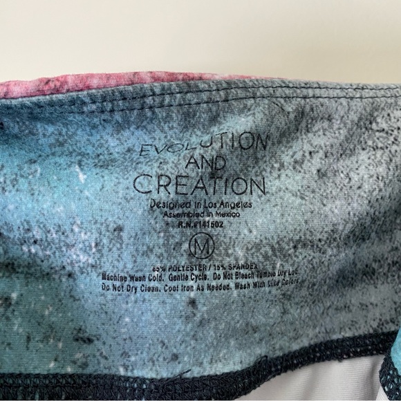 Evolution Creation EVCR HighRise Leggings Mandala Elephant Yoga Pink Gray Medium - Picture 5 of 5